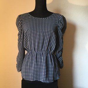 back button with ruffled sleeve